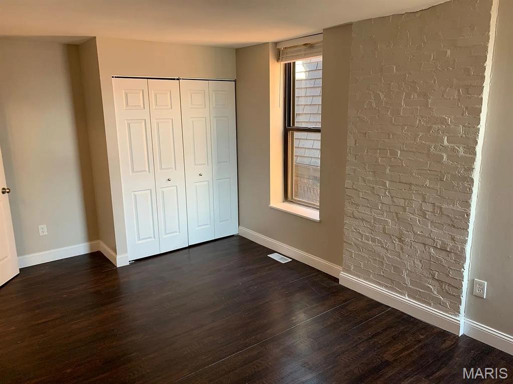 Benton Park - Commercial Sale