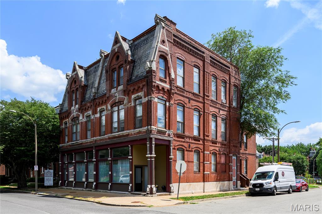 Benton Park - Commercial Sale