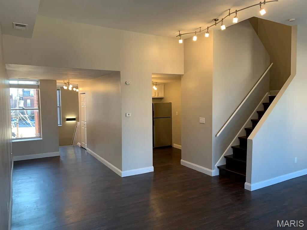 Benton Park - Commercial Sale