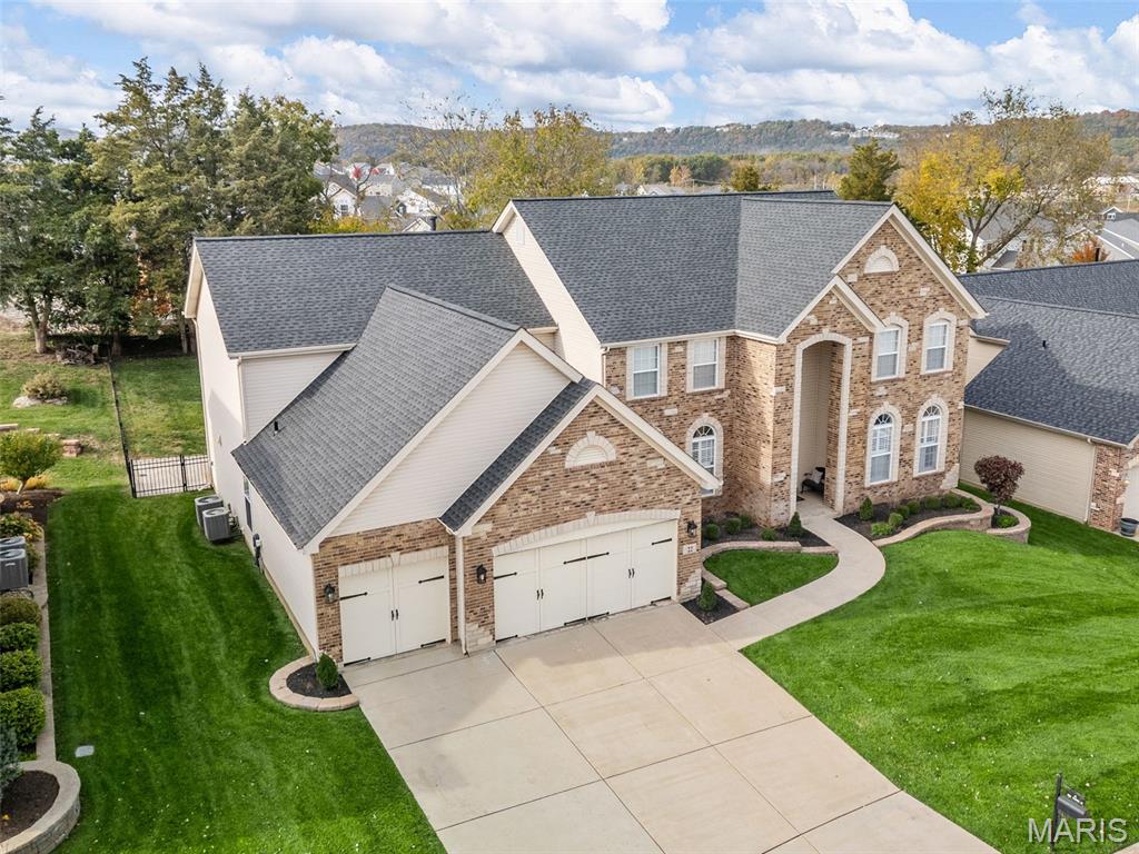 22 Fall Flower Court