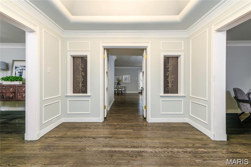 Photo of 18 Country Aire Drive, St Louis, MO 63131 (MLS # 26026960)