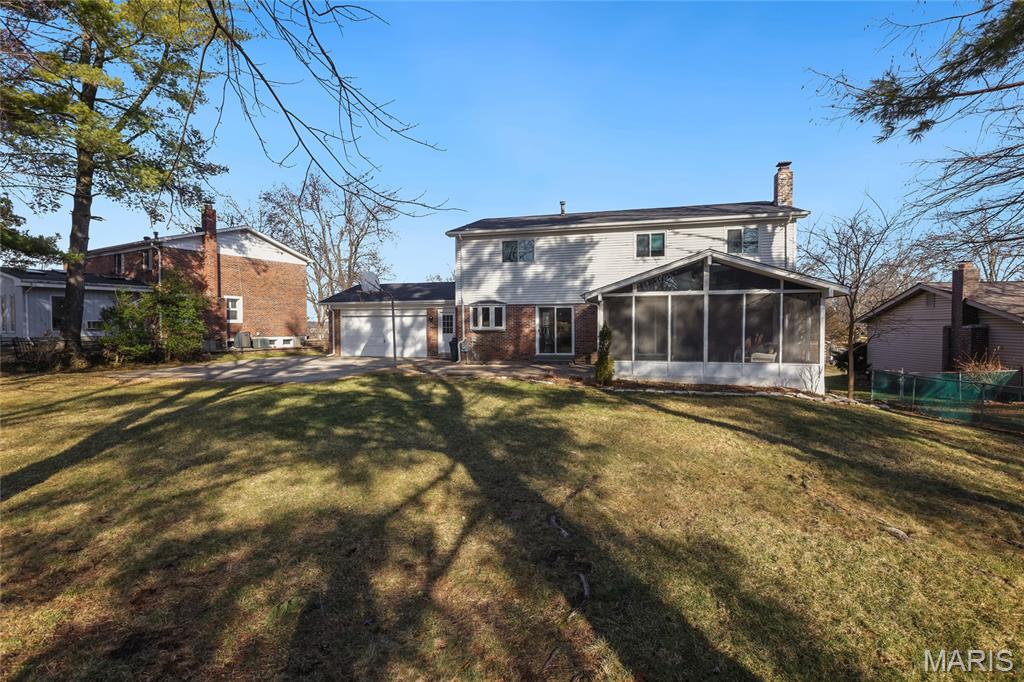 Royal Acres Place - Residential