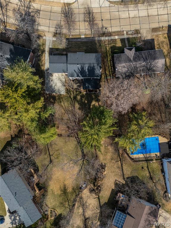 Royal Acres Place - Residential