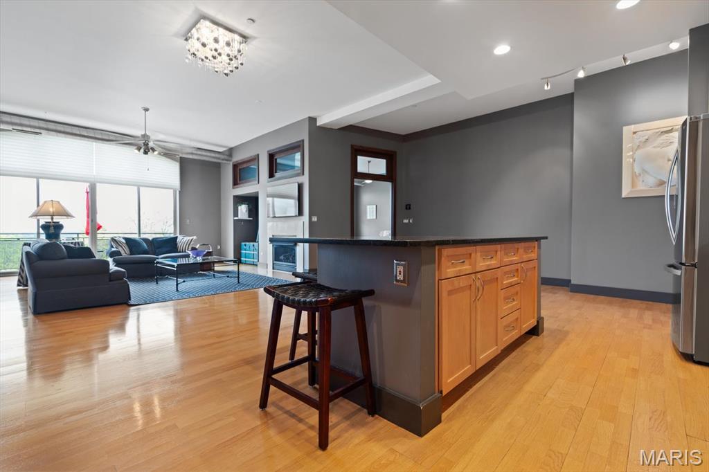 Summit Lofts A Condo The - Residential