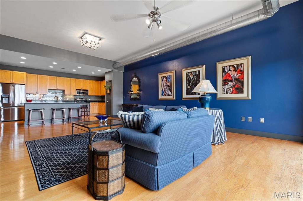 Summit Lofts A Condo The - Residential