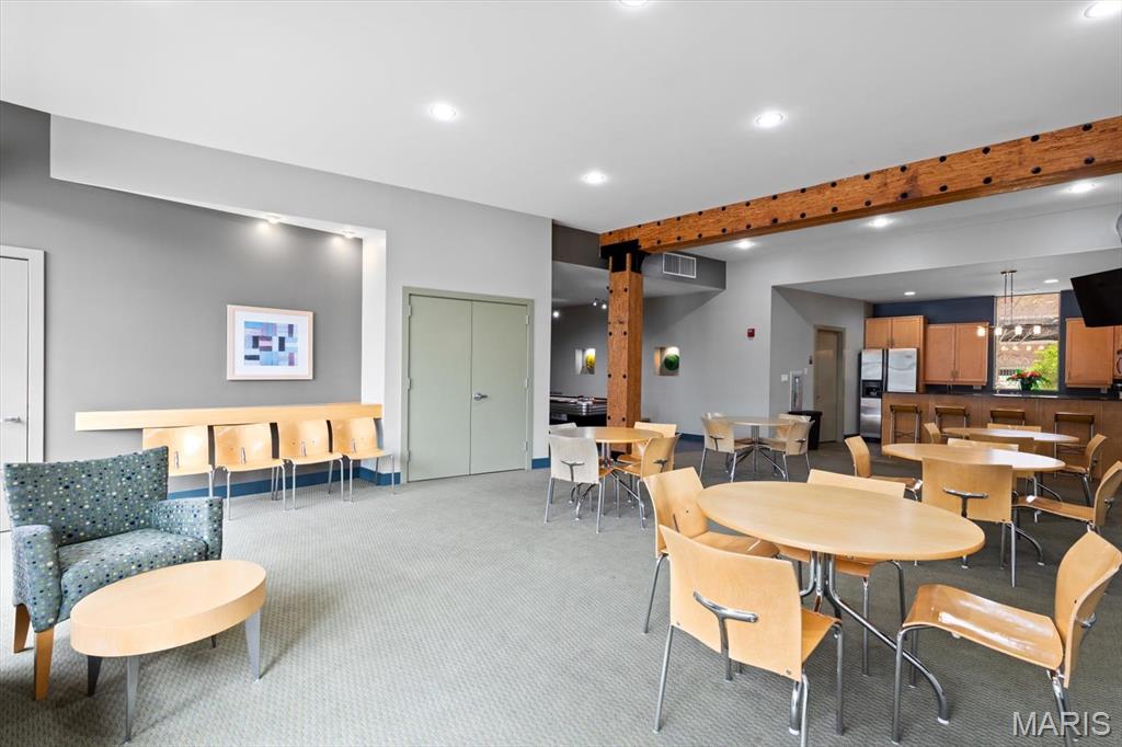 Summit Lofts A Condo The - Residential