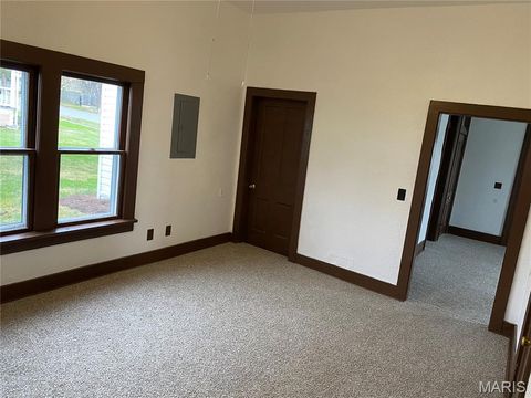 Tiny photo for 210 S Court Street, Bowling Green, MO 63334 (MLS # 25066786)