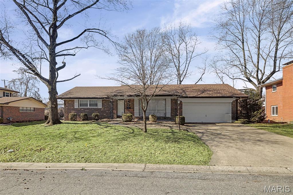 13 Chamberlain Court