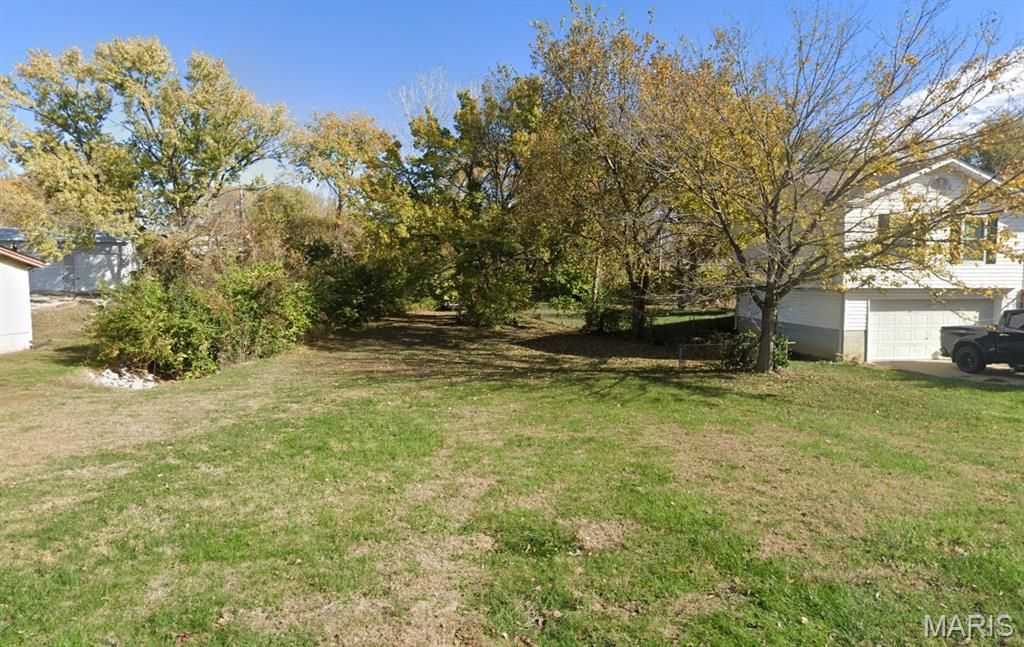 Photo of 228 Oakborough Drive, Lake Saint Louis, MO 63367 (MLS # 26024179)