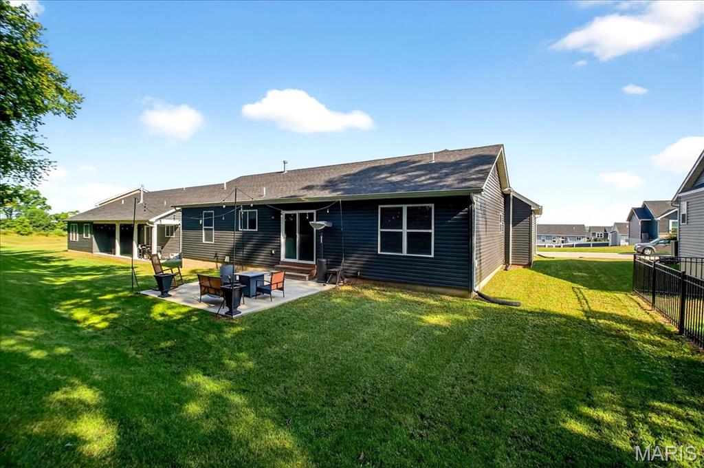 Majestic Lakes - Residential