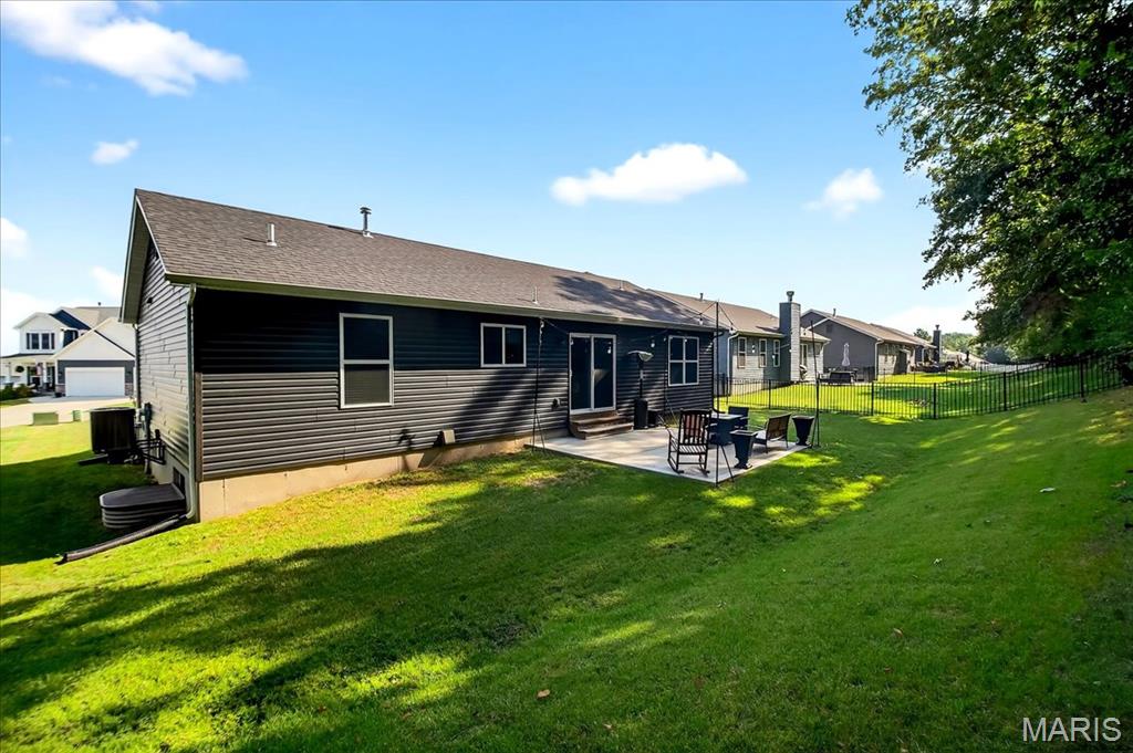 Majestic Lakes - Residential