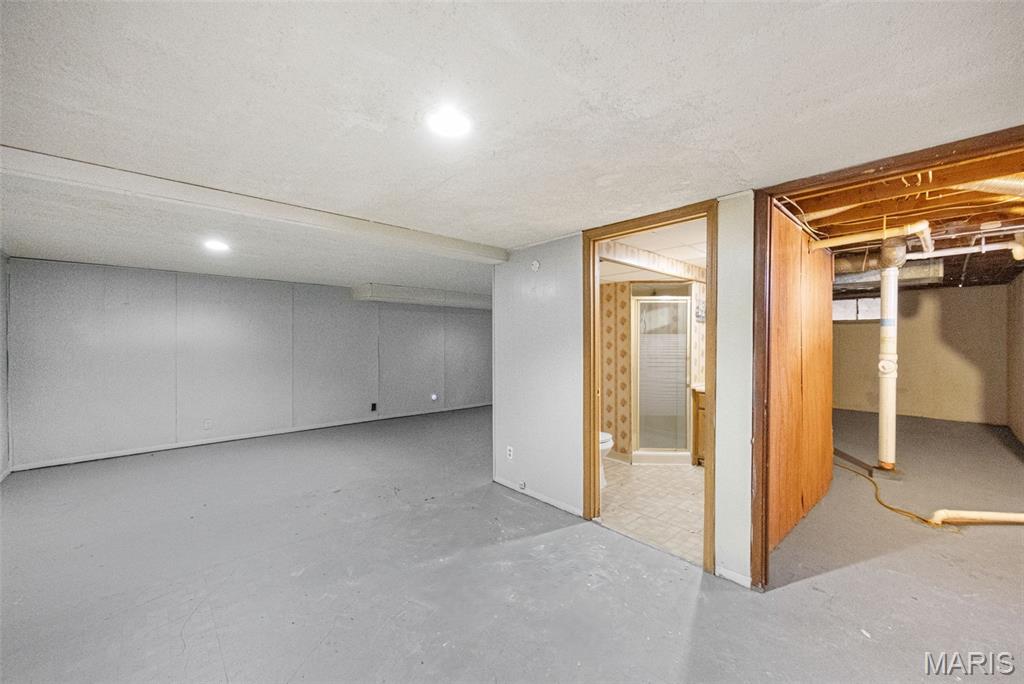 Glasgow Village Unit 11 - Residential