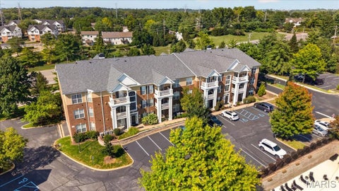 Photo of 13101 Mill Crossing Court #200, Creve Coeur, MO 63141 (MLS # 26057547)