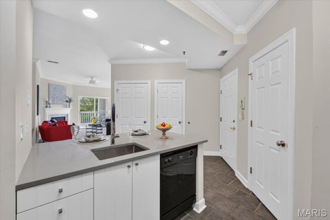 Tiny photo for 13101 Mill Crossing Court #200, Creve Coeur, MO 63141 (MLS # 26057547)