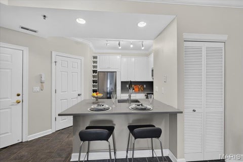 Tiny photo for 13101 Mill Crossing Court #200, Creve Coeur, MO 63141 (MLS # 26057547)