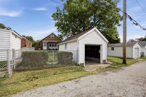 Tiny photo for 6572 Mardel Avenue, St Louis, MO 63109 (MLS # 26052564)