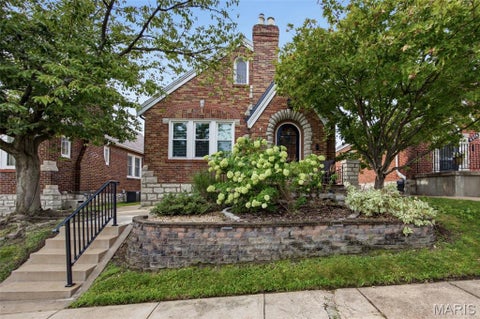 Tiny photo for 6572 Mardel Avenue, St Louis, MO 63109 (MLS # 26052564)