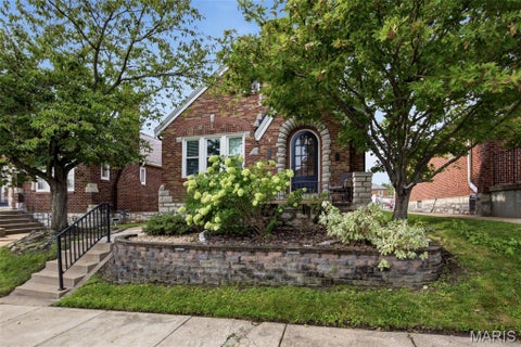 Tiny photo for 6572 Mardel Avenue, St Louis, MO 63109 (MLS # 26052564)