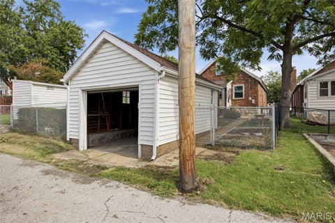 Tiny photo for 6572 Mardel Avenue, St Louis, MO 63109 (MLS # 26052564)