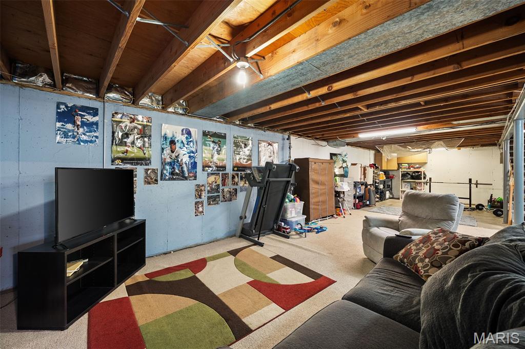 Lin-Tel Manor - Residential