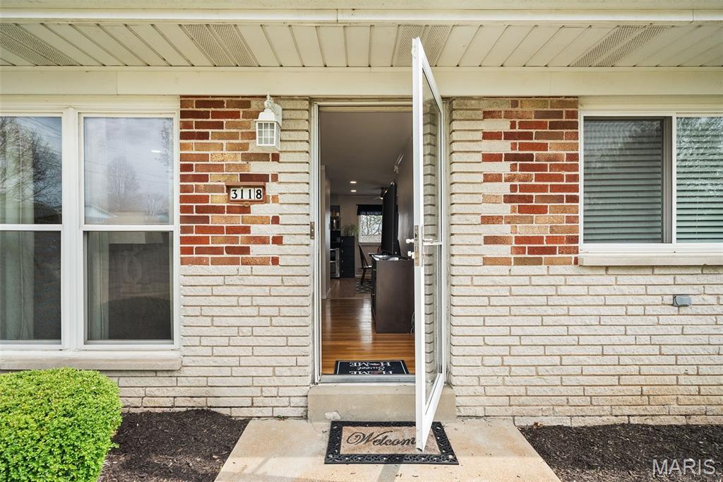 Lin-Tel Manor - Residential