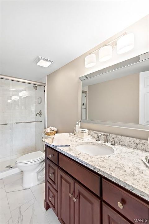 Tiny photo for 522 N Kirkwood Road #2B, Kirkwood, MO 63122 (MLS # 25066393)