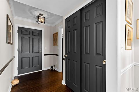 Tiny photo for 522 N Kirkwood Road #2B, Kirkwood, MO 63122 (MLS # 25066393)