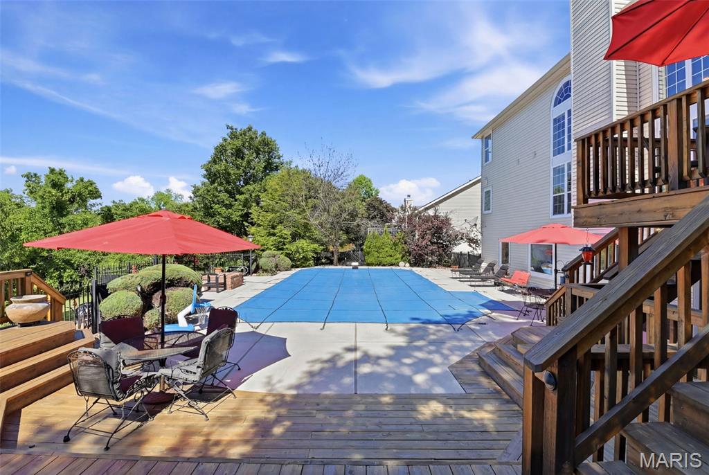 Estates At Arrowhead The - Residential
