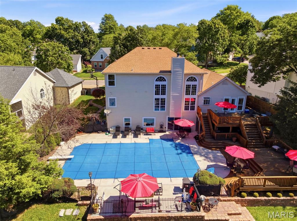 Estates At Arrowhead The - Residential