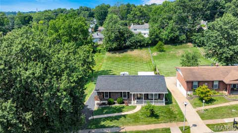 Tiny photo for 391 Crestbury Drive, Ballwin, MO 63011 (MLS # 26049882)
