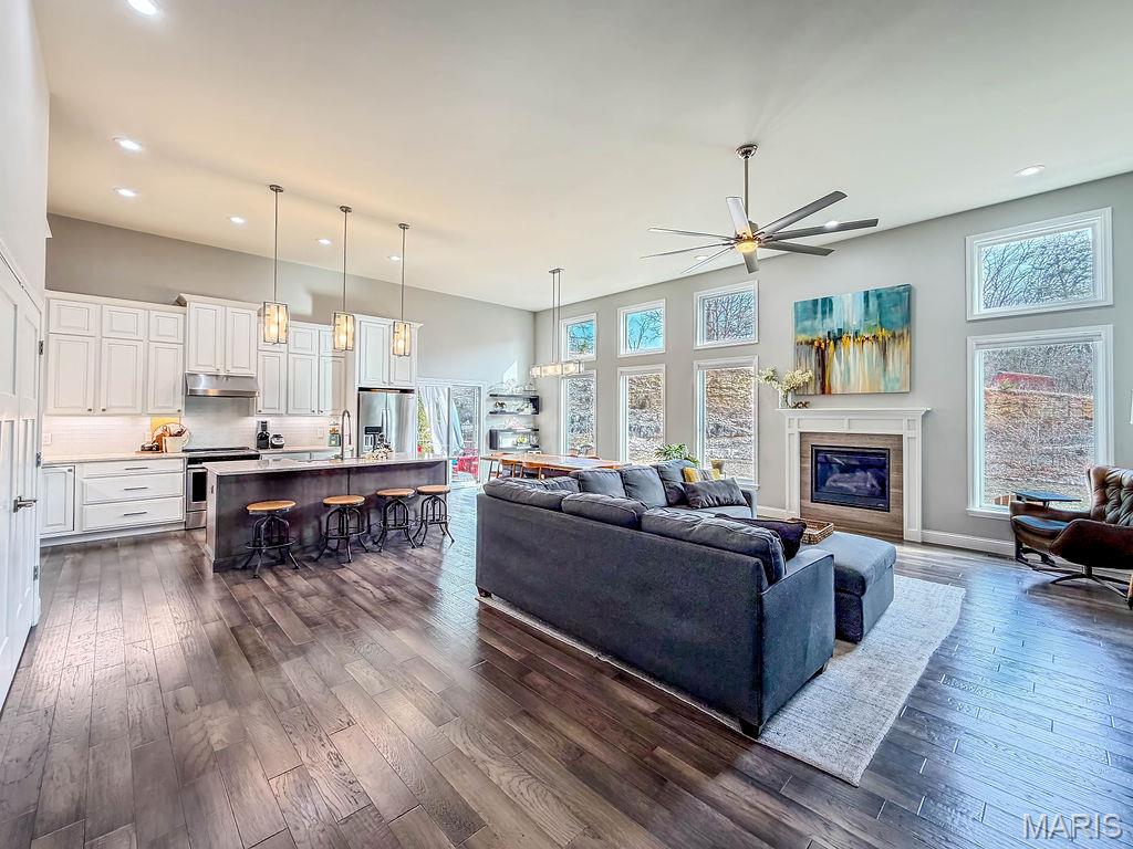 Wellington Place Sub - Residential