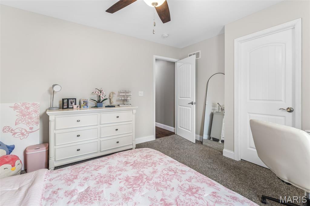 Saddle Crk - Residential