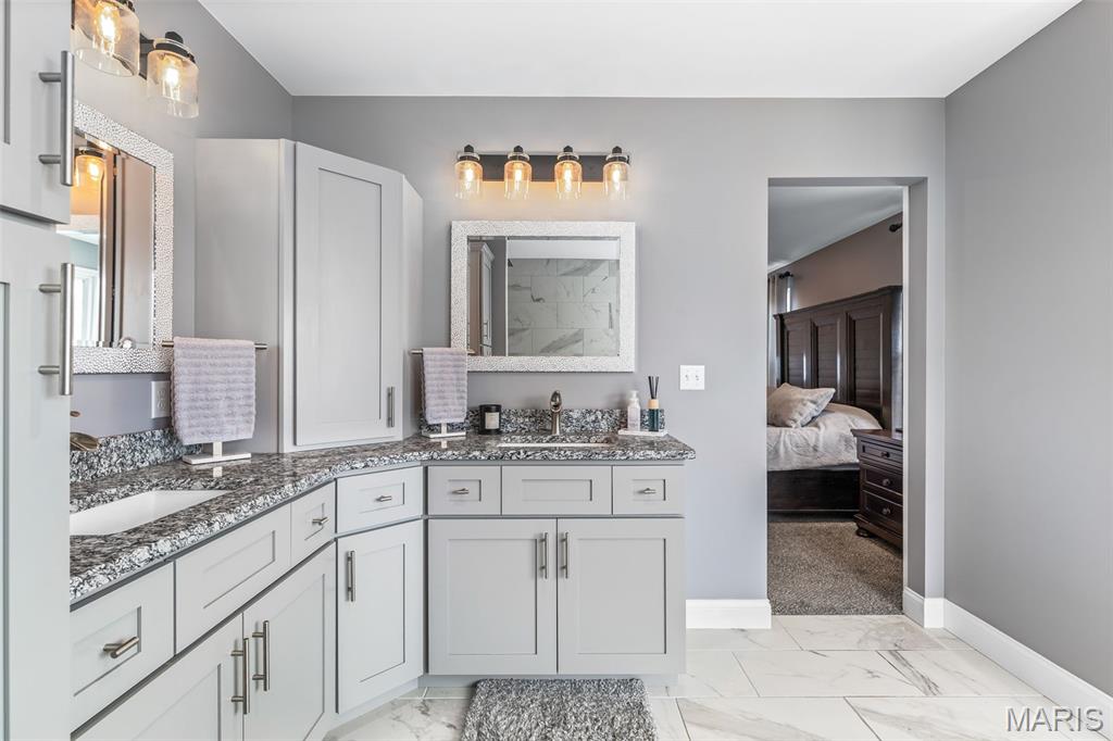 Saddle Crk - Residential