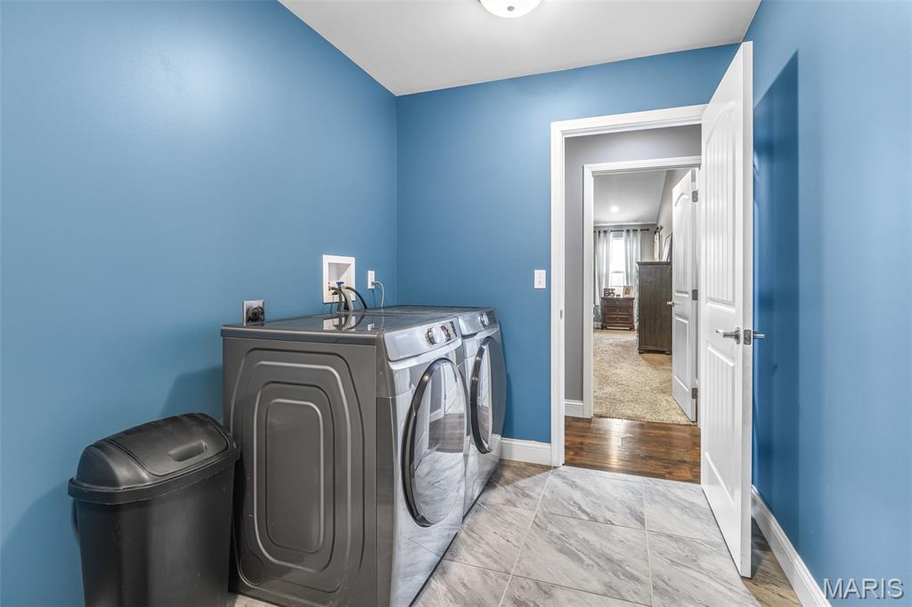 Saddle Crk - Residential