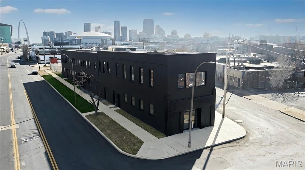City/St Louis - Commercial Sale