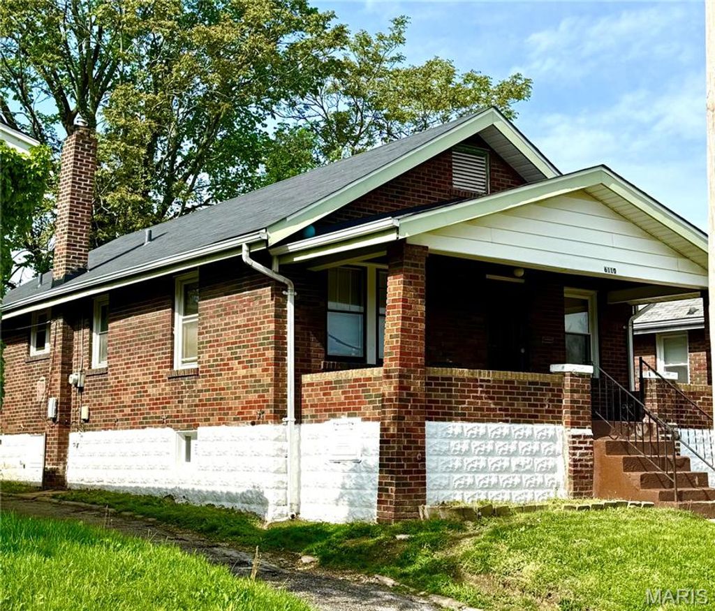 Photo of 6114 Wyma Avenue, Pine Lawn, MO 63120 (MLS # 25080309)