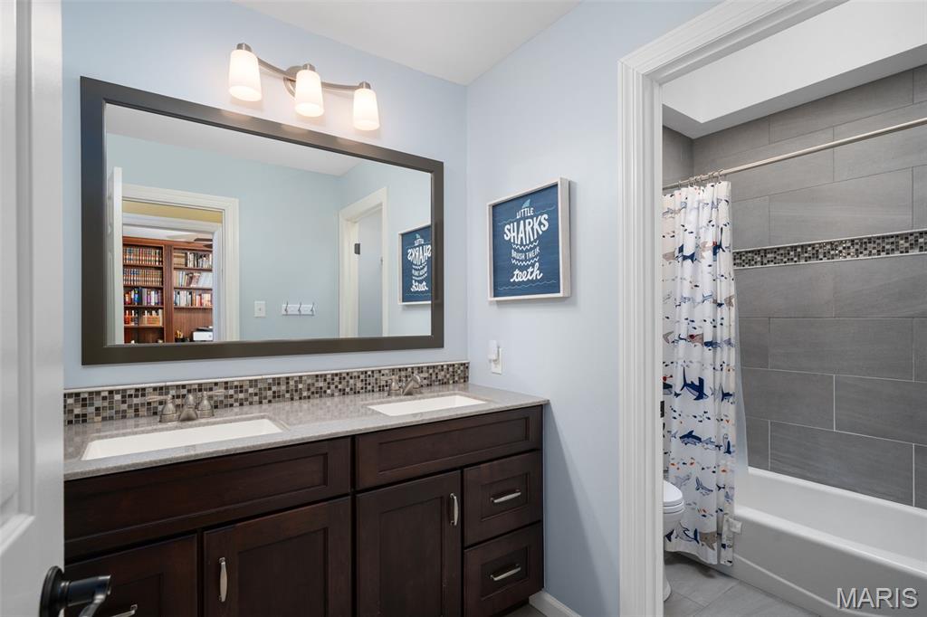 Arlington Oaks - Residential