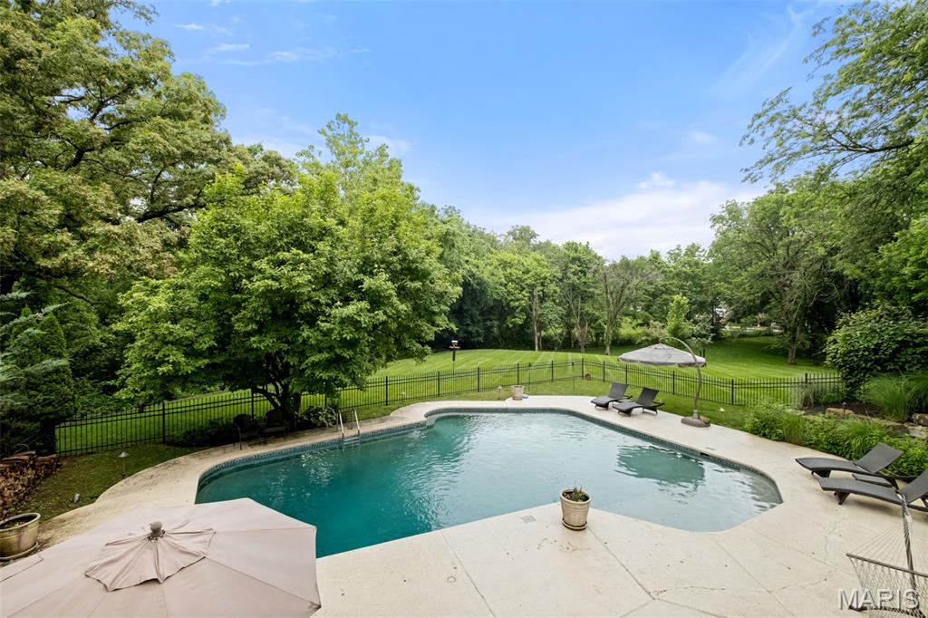 Arlington Oaks - Residential