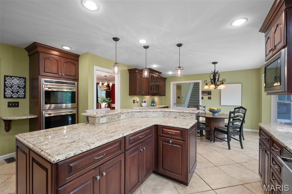 Arlington Oaks - Residential