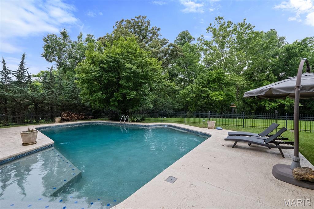 Arlington Oaks - Residential