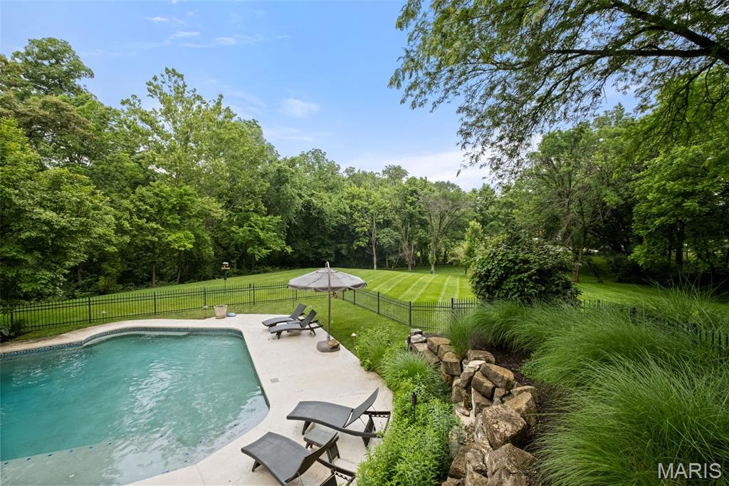 Arlington Oaks - Residential