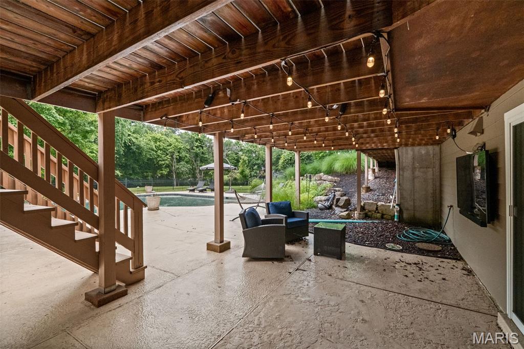 Arlington Oaks - Residential