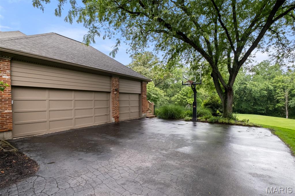 Arlington Oaks - Residential