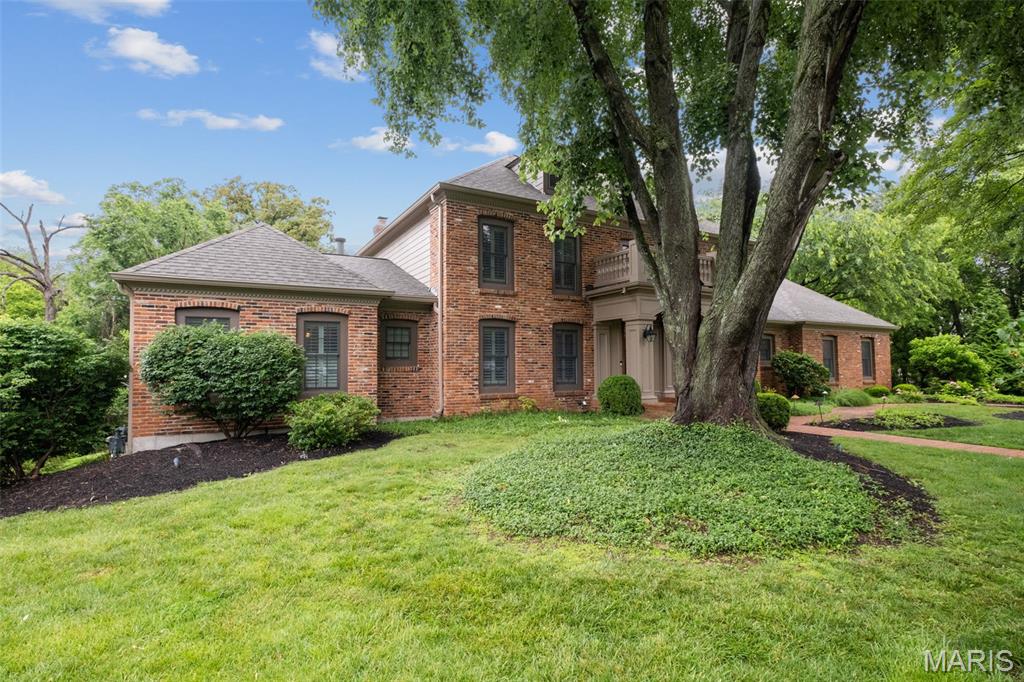 9 Arlington Oaks Court