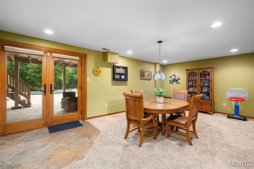 Arlington Oaks - Residential