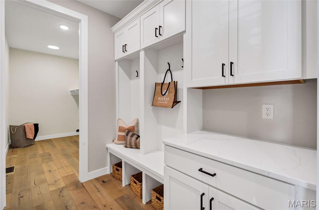 Gates Manor - Residential