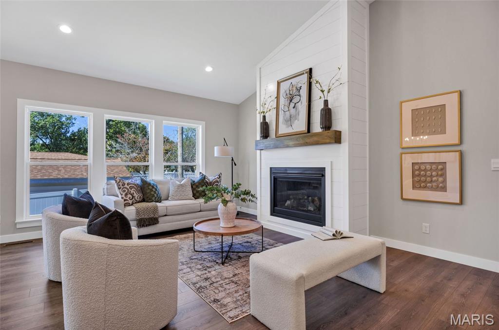 Gates Manor - Residential