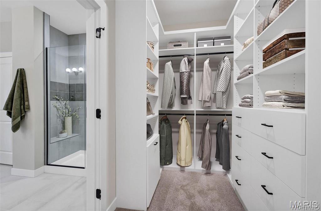 Gates Manor - Residential