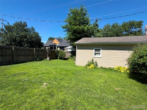 Tiny photo for 514 S Main Street, Palmyra, MO 63461 (MLS # 26042075)