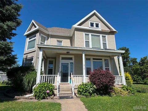 Photo of 514 S Main Street, Palmyra, MO 63461 (MLS # 26042075)